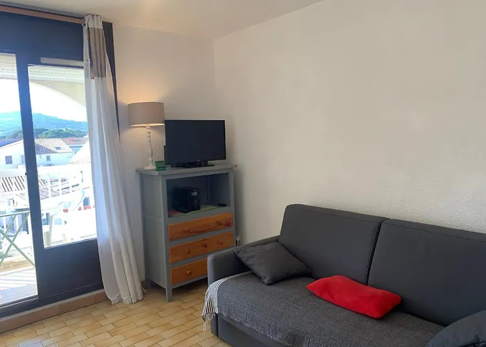 Apartment 403 3 Pers Port Soleil Vue Piscine Agde