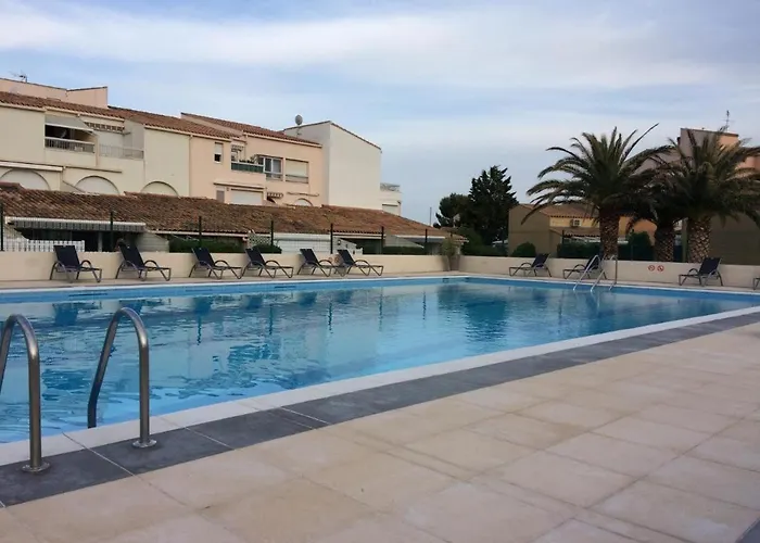403 3 Pers Port Soleil Vue Piscine * Agde